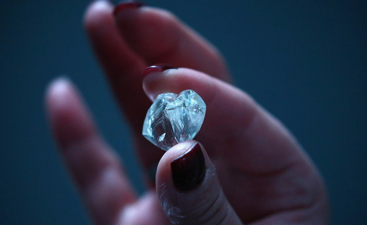 Ангола предложила «Алросе» пути решения санкционных проблем в алмазодобыче